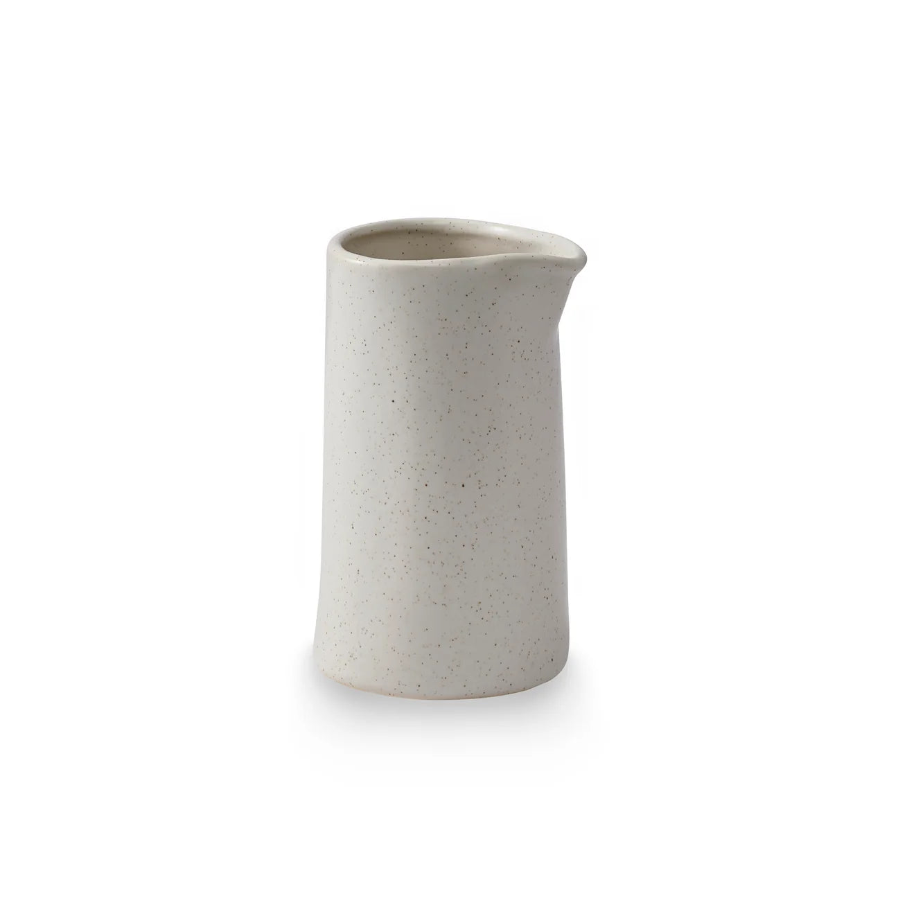 Pourer Sullivan White