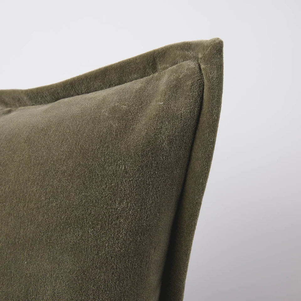 Cushion Evelyn Velvet Olive 40x60cm