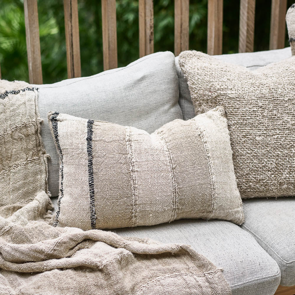 Cushion Retreat Nat/Ivory/Blk 40x60
