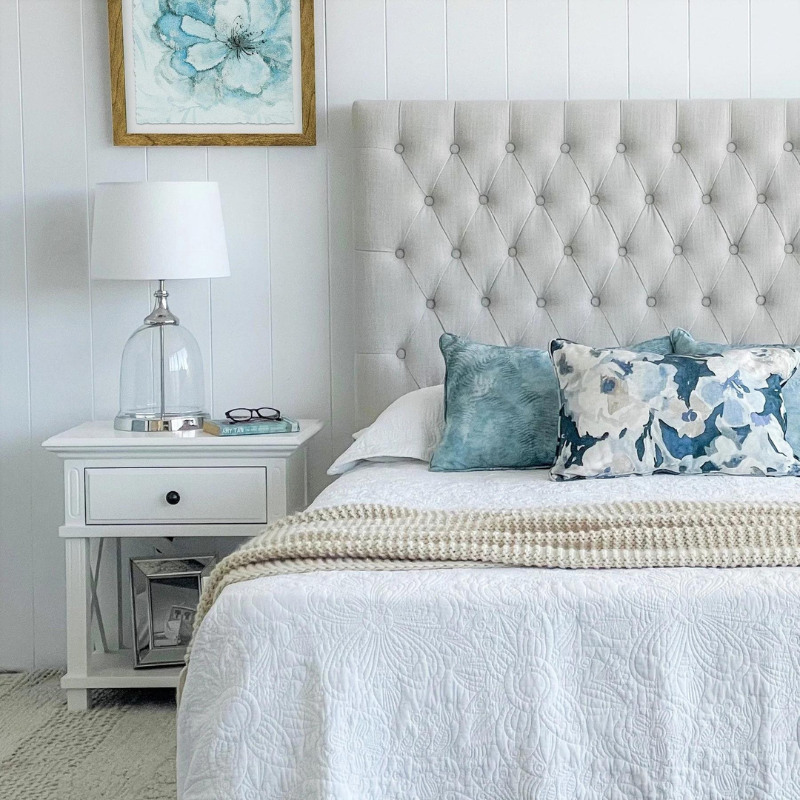 Bedside Table Sorren White