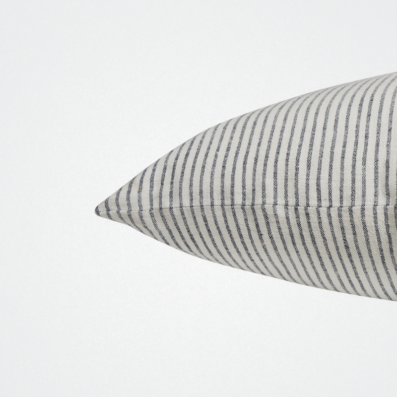 Cushion Pier Raleigh 60x60