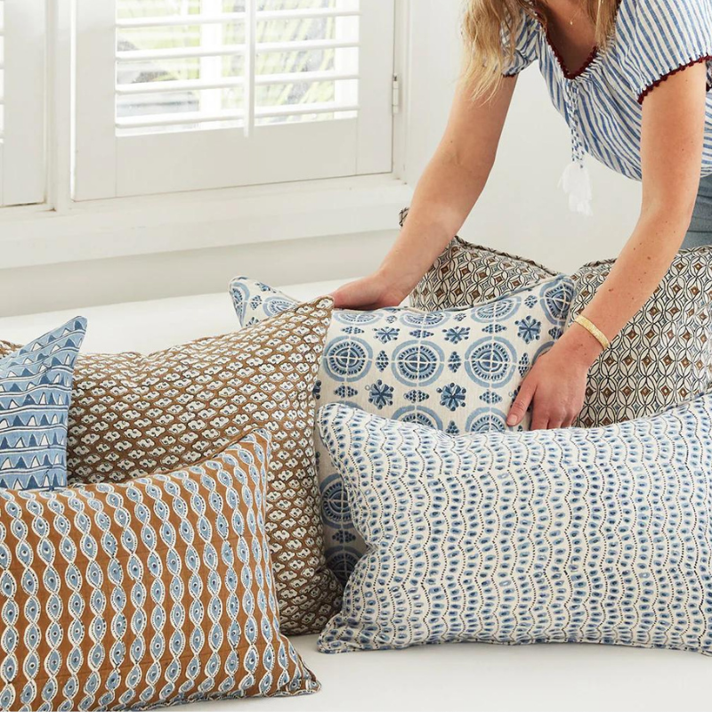 Cushion Amreli Azure Linen 55cm