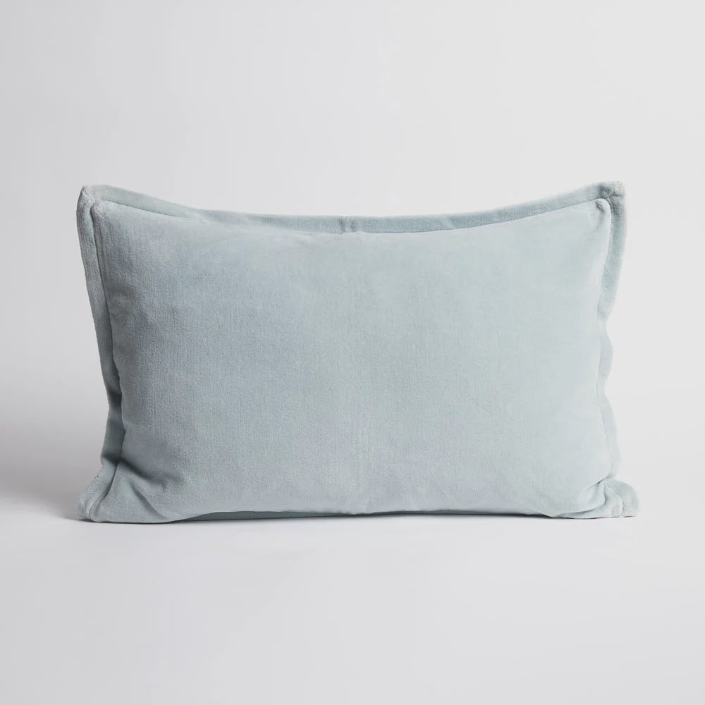 Cushion Evelyn Velvet Sky 40x60cm