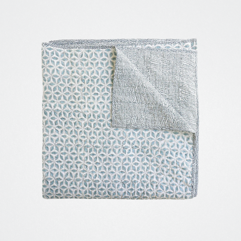 Throw Hanami Quilt