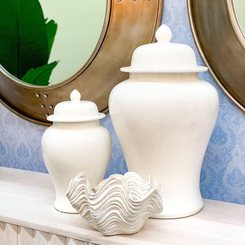 Clam Shell White 17cm